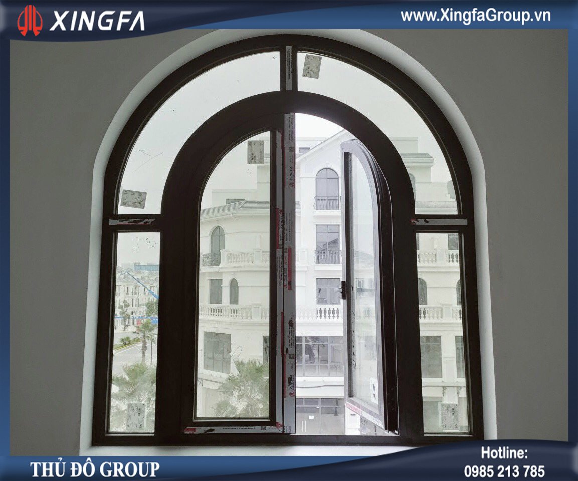Cửa sổ nhôm Xingfa uốn vòm cong cả phần cánh và phần khung bao quanh Cửa sổ nhôm Xingfa uốn vòm cong cả phần cánh và phần khung bao quanh