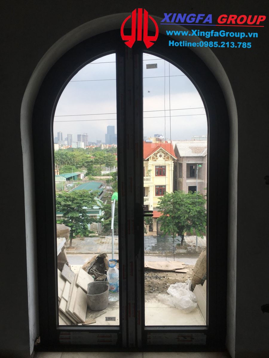 cửa đi tay xoay mái vòm